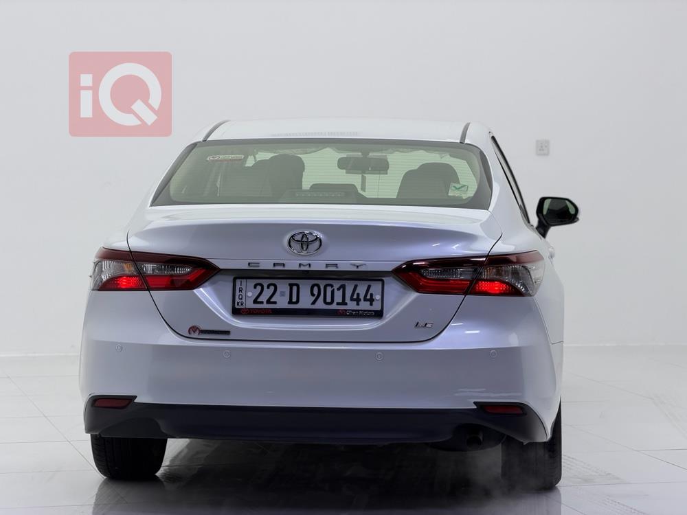 تۆیۆتا کامری